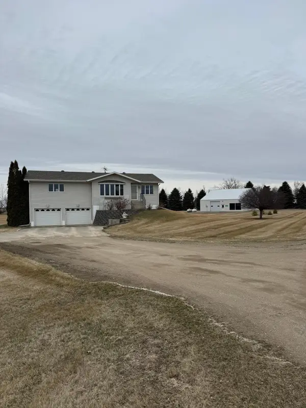402 Main Avenue, Colgate, ND 58046
