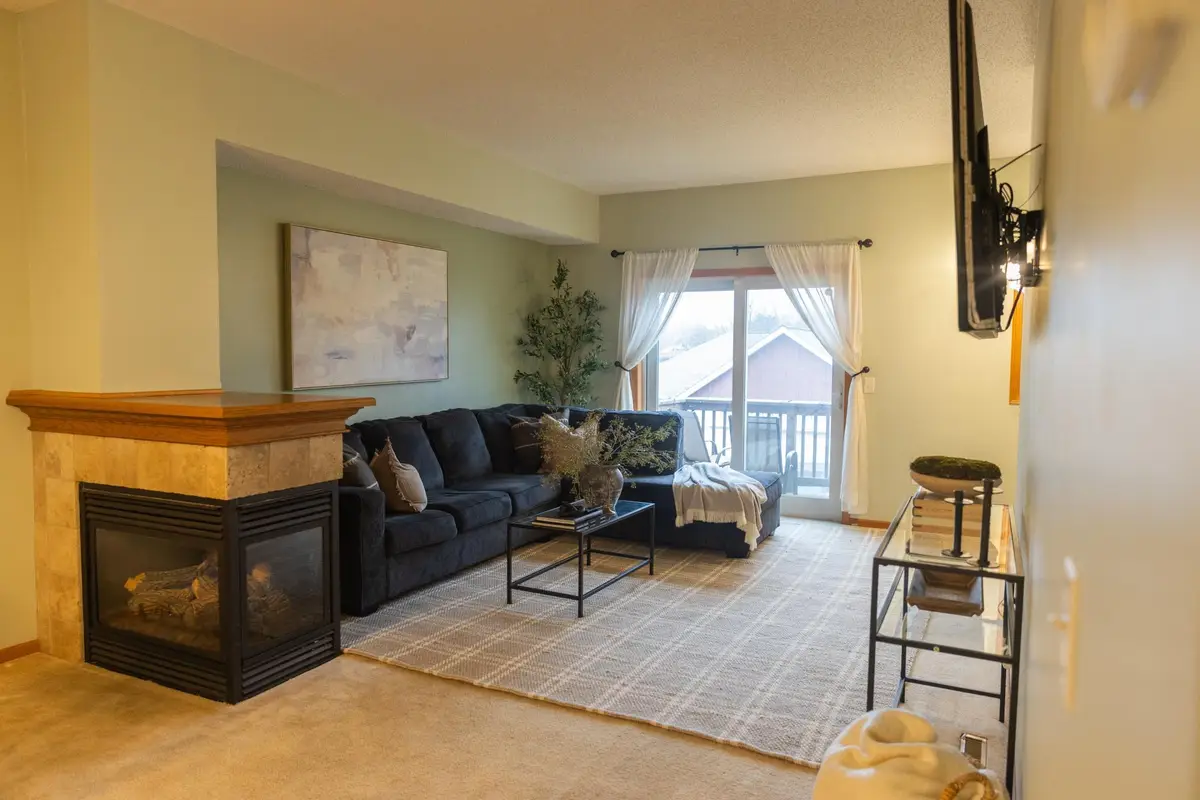 1451 Magnolia Avenue E, Saint Paul, MN 55106 - #1