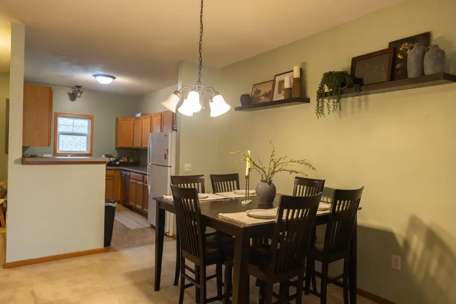 1451 Magnolia Avenue E, Saint Paul, MN 55106 - #3