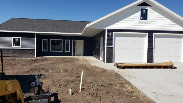 1007 8th Avenue Ne, Perham, MN 56573
