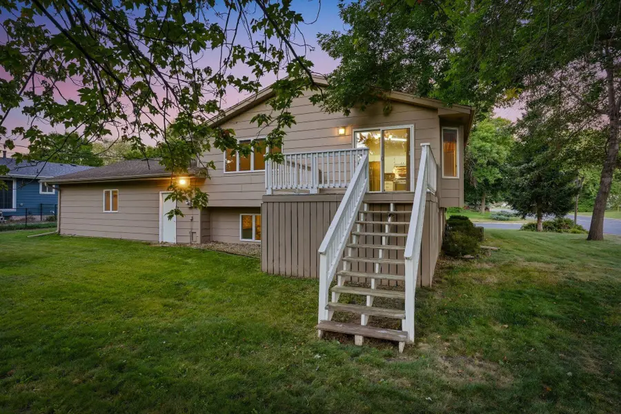 1198 Harrison Street S, Shakopee, MN 55379 - #2