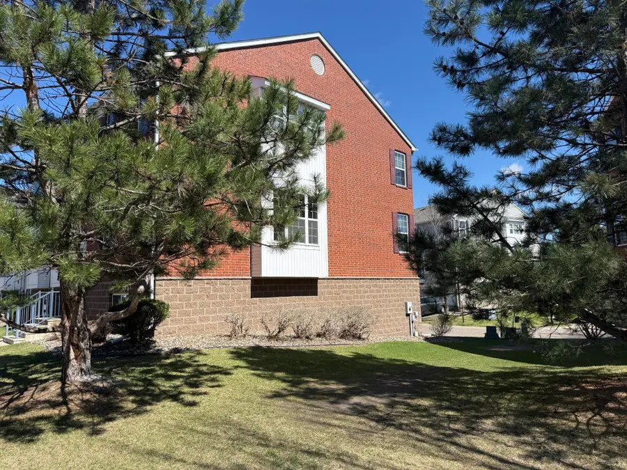 6740 158th Street W, Apple Valley, MN 55124 - #2