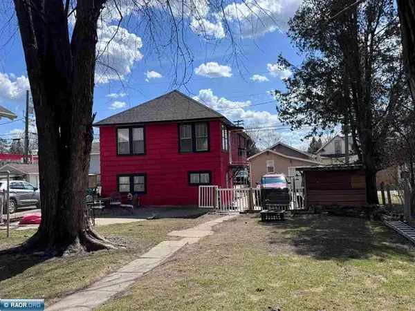 212 S 10th Street, Virginia, MN 55792