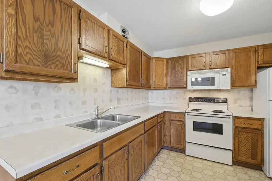 6615 Lake Shore Drive S #406, Richfield, MN 55423 - #3