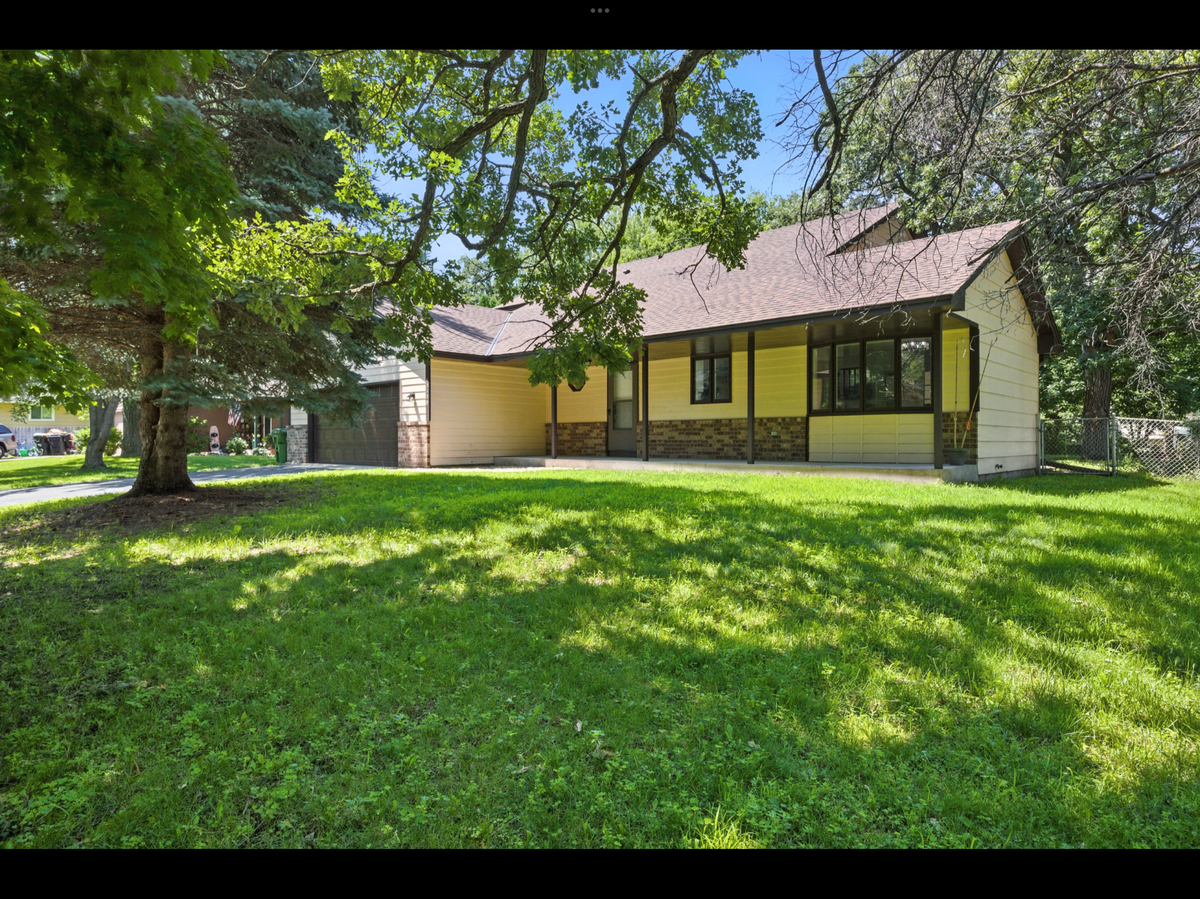 13120 Lily Street Nw, Coon Rapids, MN 55448 - #1
