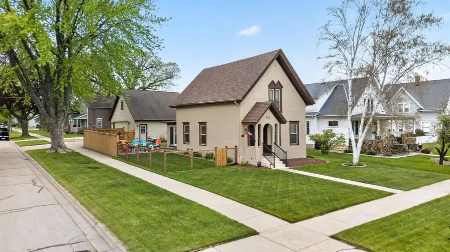 601 N High Street, Lake City, MN 55041 - #2