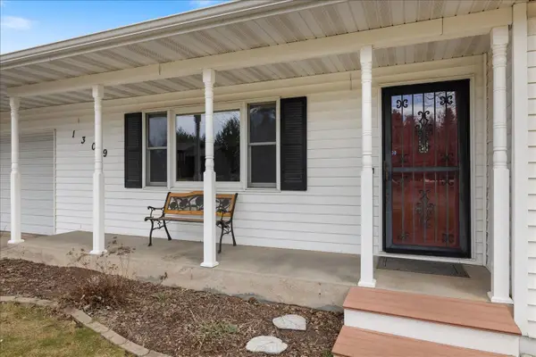 1309 Kenneth Drive, Cloquet, MN 55720