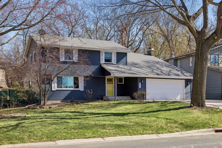 1212 Balsam Trail E, Eagan, MN 55123 - #2