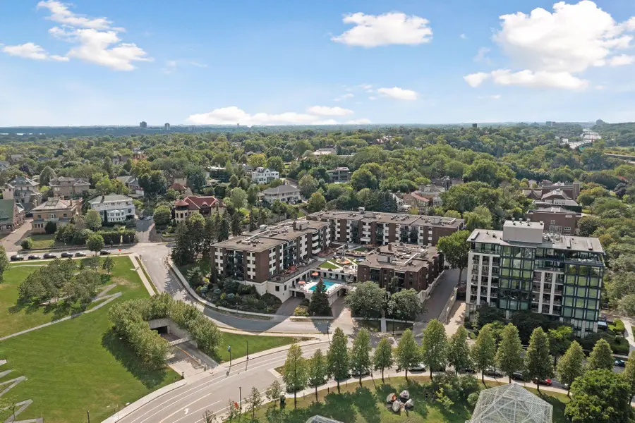 48 Groveland Terrace #313, Minneapolis, MN 55403 - #2