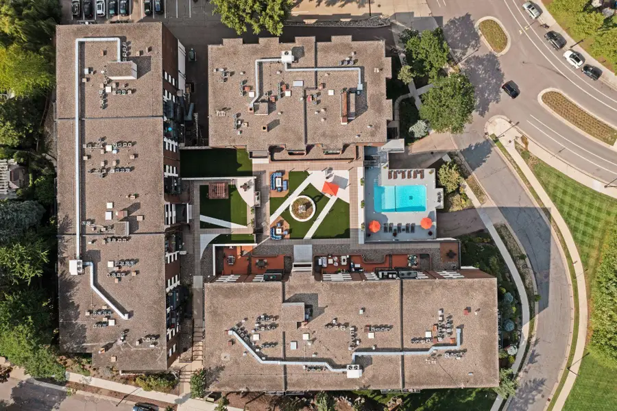 48 Groveland Terrace #313, Minneapolis, MN 55403 - #3
