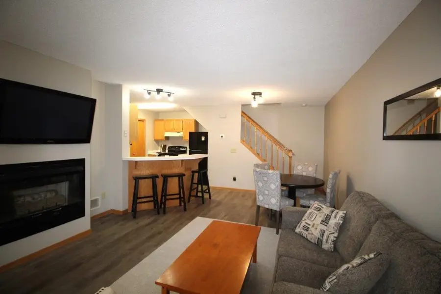 8426 Copperfield Way #93, Inver Grove Heights, MN 55076 - #3