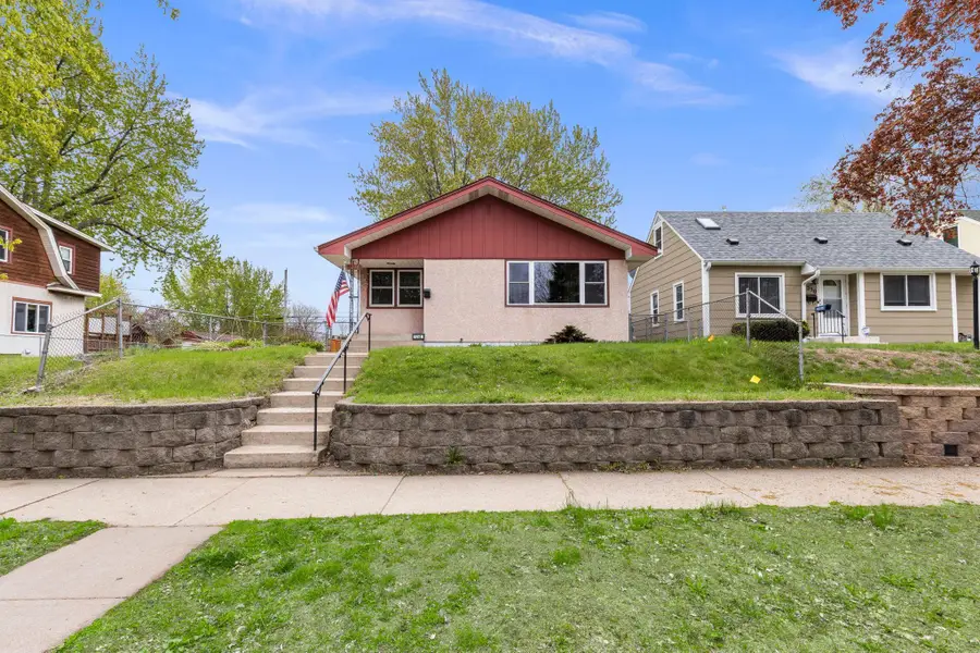 1246 Hewitt Avenue, Saint Paul, MN 55104 - #3