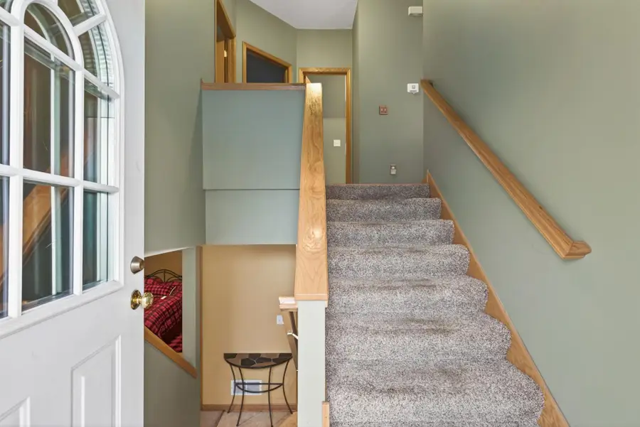 1318 Mcandrews Road E #23, Burnsville, MN 55337 - #2