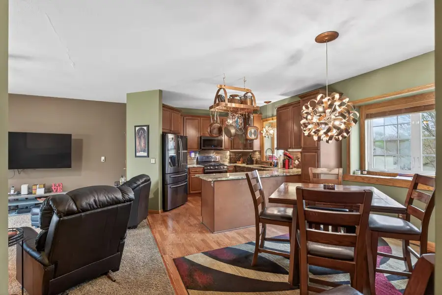 1318 Mcandrews Road E #23, Burnsville, MN 55337 - #3