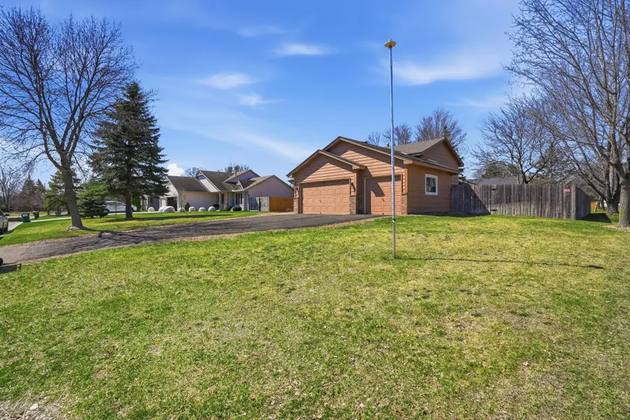 12048 Zea Street Nw, Coon Rapids, MN 55433 - #3