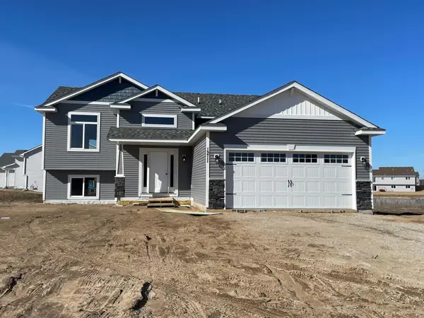 37541 Greenwich Court, North Branch, MN 55056