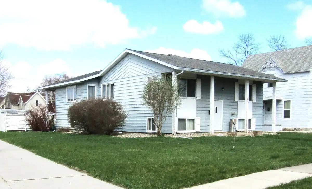 107 3rd Ave, Madison, MN 56256 - #1