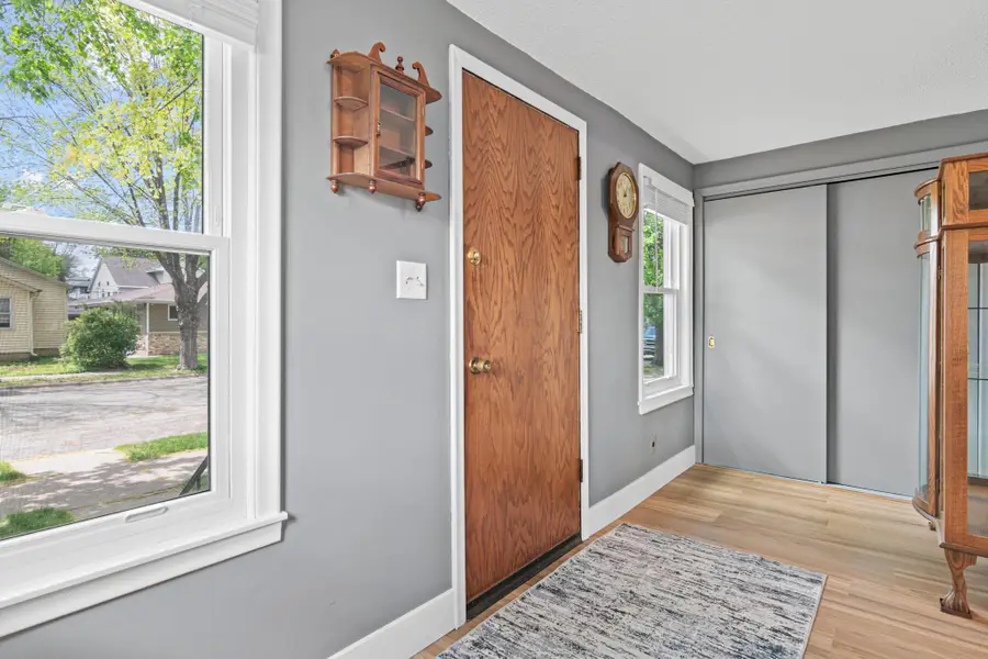 417 10th Avenue S, South Saint Paul, MN 55075 - #2