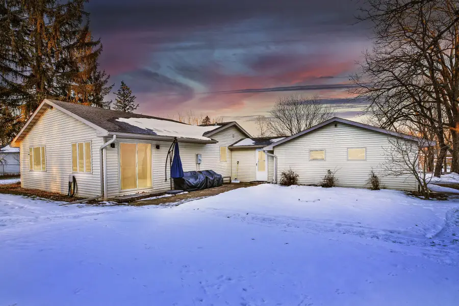 303 24th Street Nw, Austin, MN 55912 - #3
