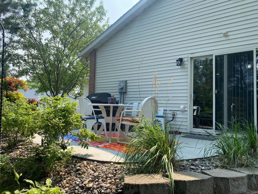 317 Rako Street Sw, Bemidji, MN 56601 - #2