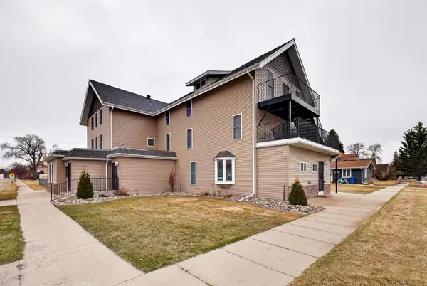 202 3rd Avenue Se, Barnesville, MN 56514