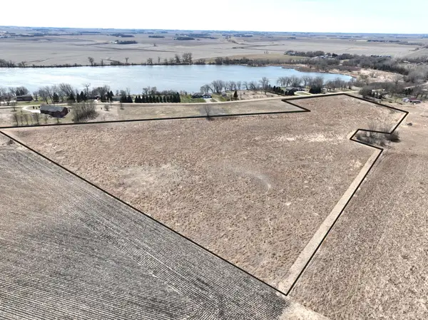 2776 Lochland Hills Drive, Marshall, MN 56258