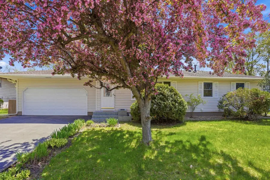 4325 Brookdale Drive N, Brooklyn Park, MN 55443 - #2
