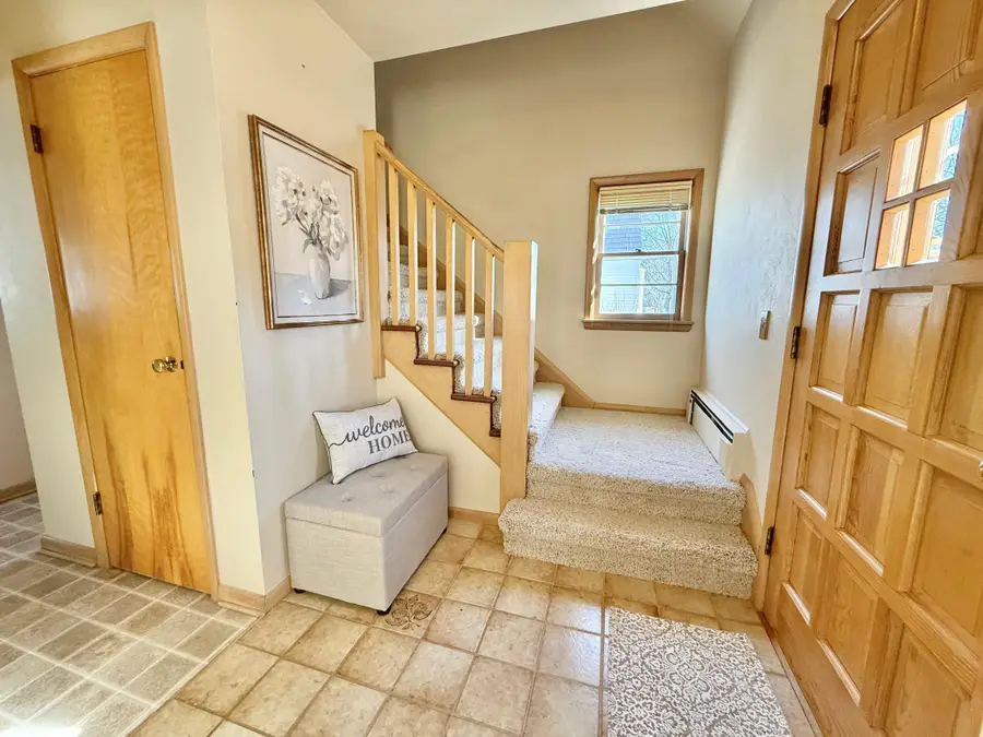 920 Arnold Avenue N, Thief River Falls, MN 56701 - #3