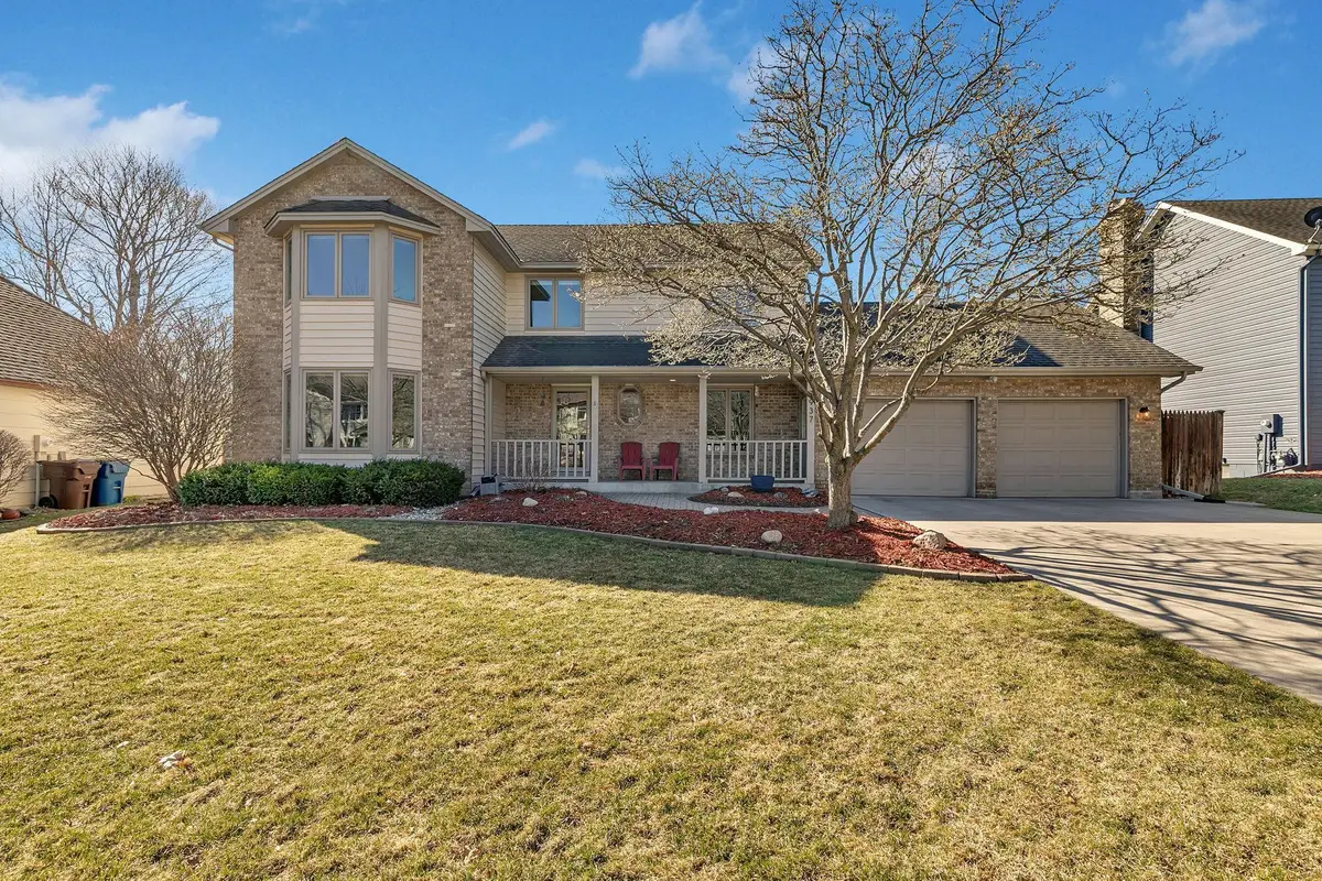 13937 95th Avenue N, Maple Grove, MN 55369 - #1