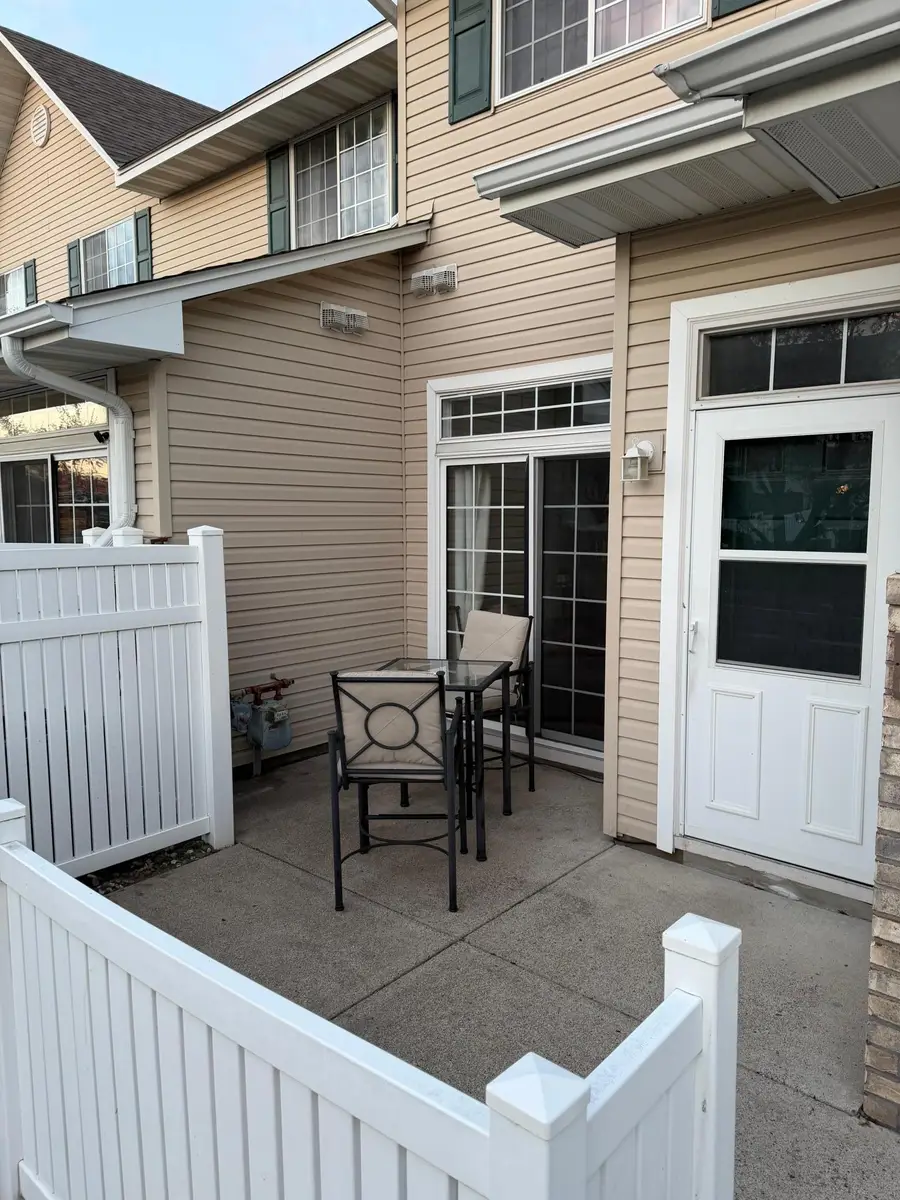 7216 155th Street W, Apple Valley, MN 55124 - #2