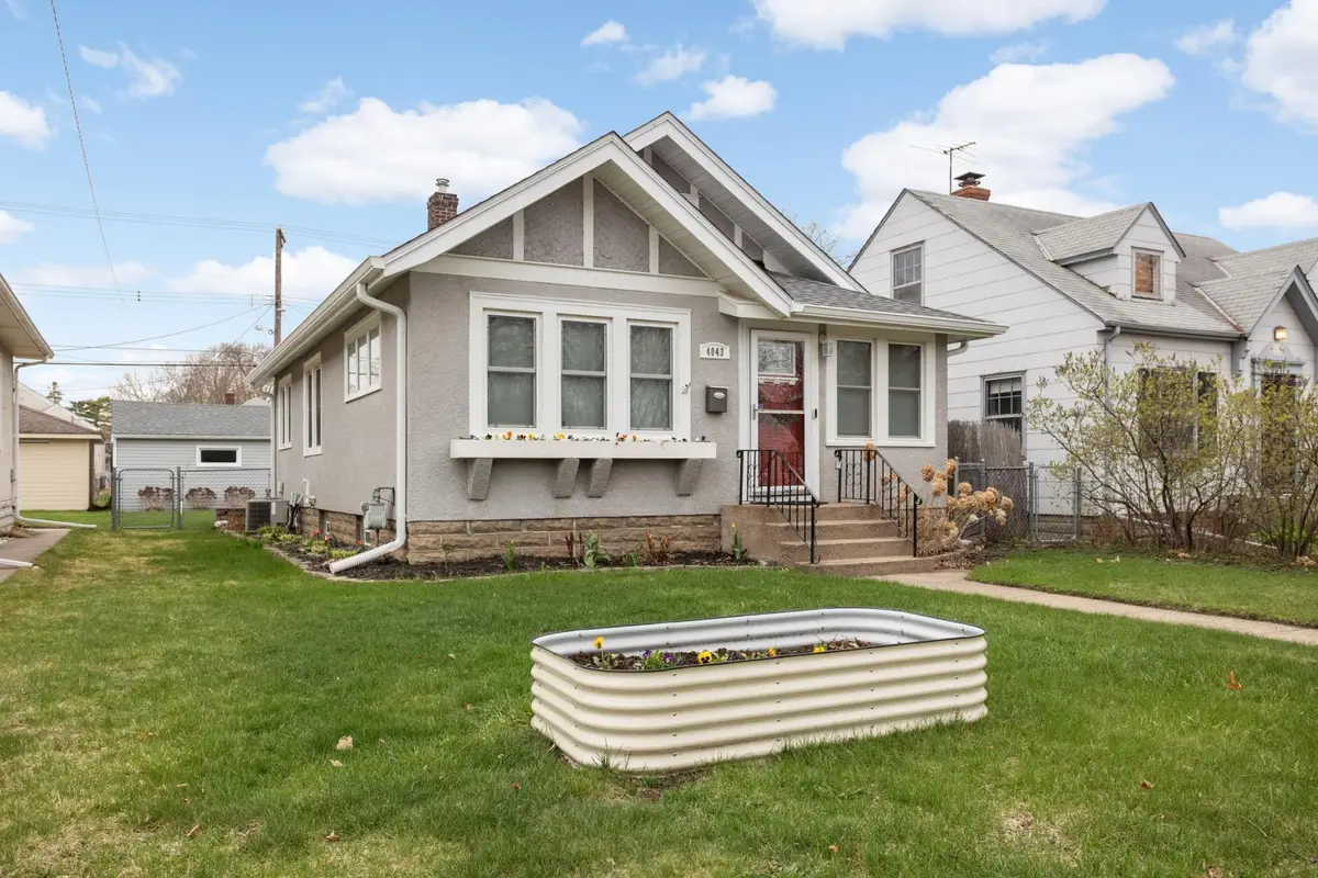 4043 Russell Avenue N, Minneapolis, MN 55412 - #1