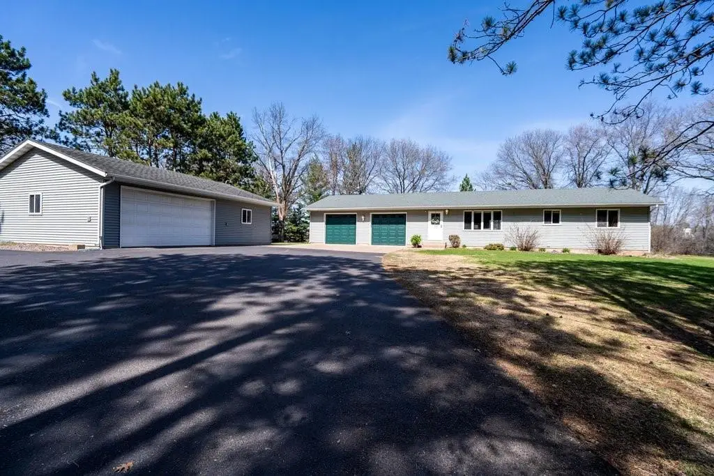 4437 Old Wells Road, Eau Claire, WI 54703 - #1