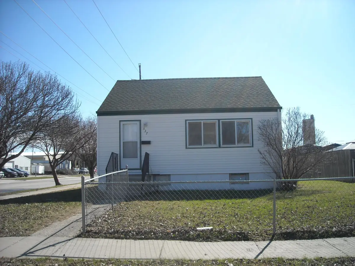 537 20th Street N, Fargo, ND 58102 - #1