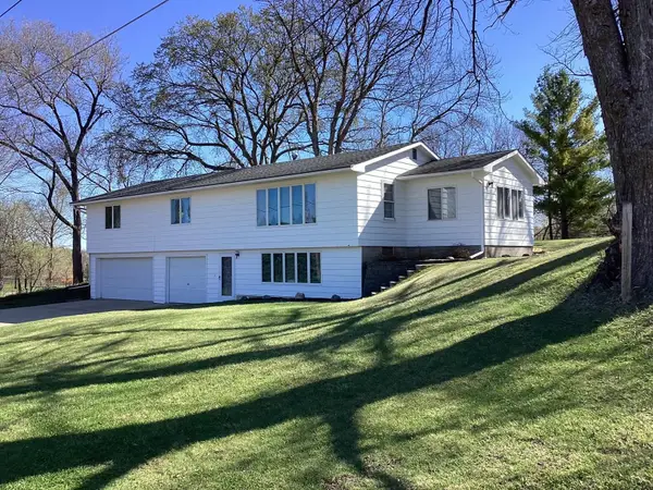 2418 Main Street W, Albert Lea, MN 56007