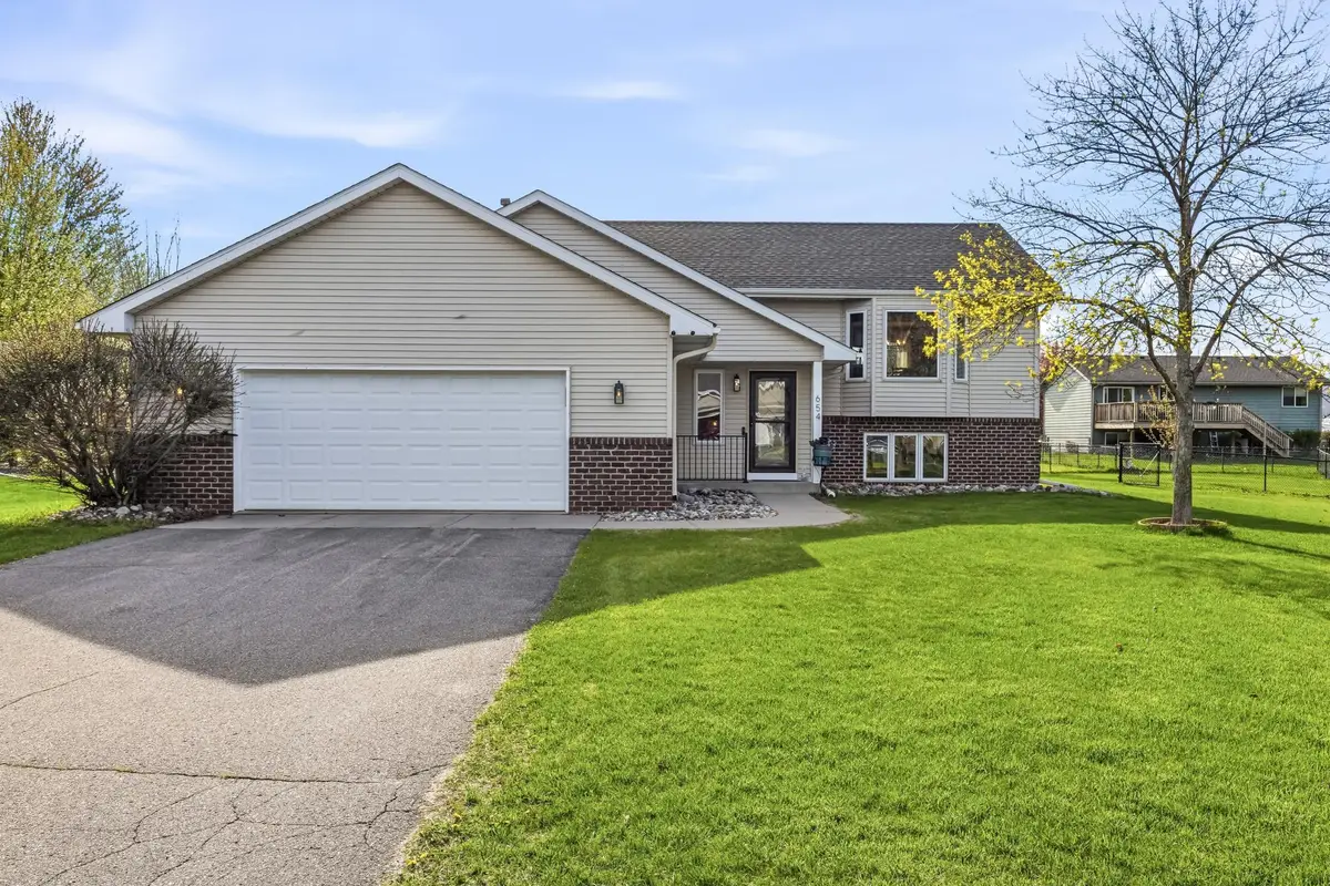 654 Timothy Court, Shakopee, MN 55379 - #1
