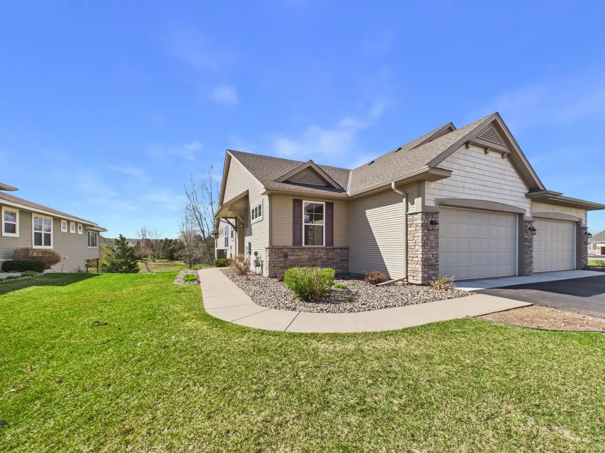 10697 Kingsfield Lane, Woodbury, MN 55129 - #1