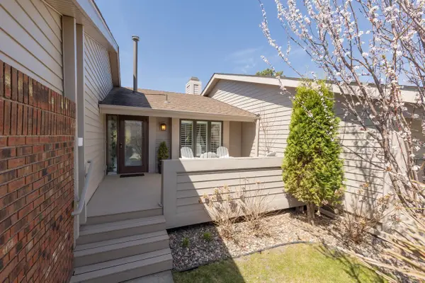 9528 Woodbridge Road, Bloomington, MN 55438