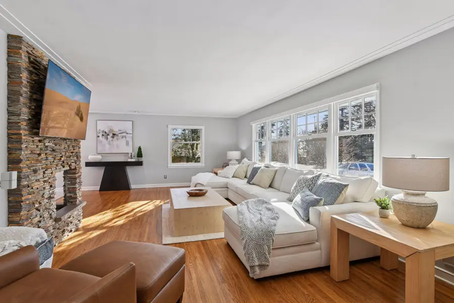 5521 Halifax Lane, Edina, MN 55424 - #3