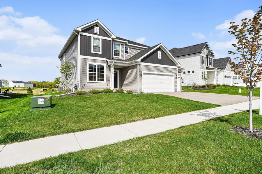 6240 Goodview Avenue S, Cottage Grove, MN 55016 - #3