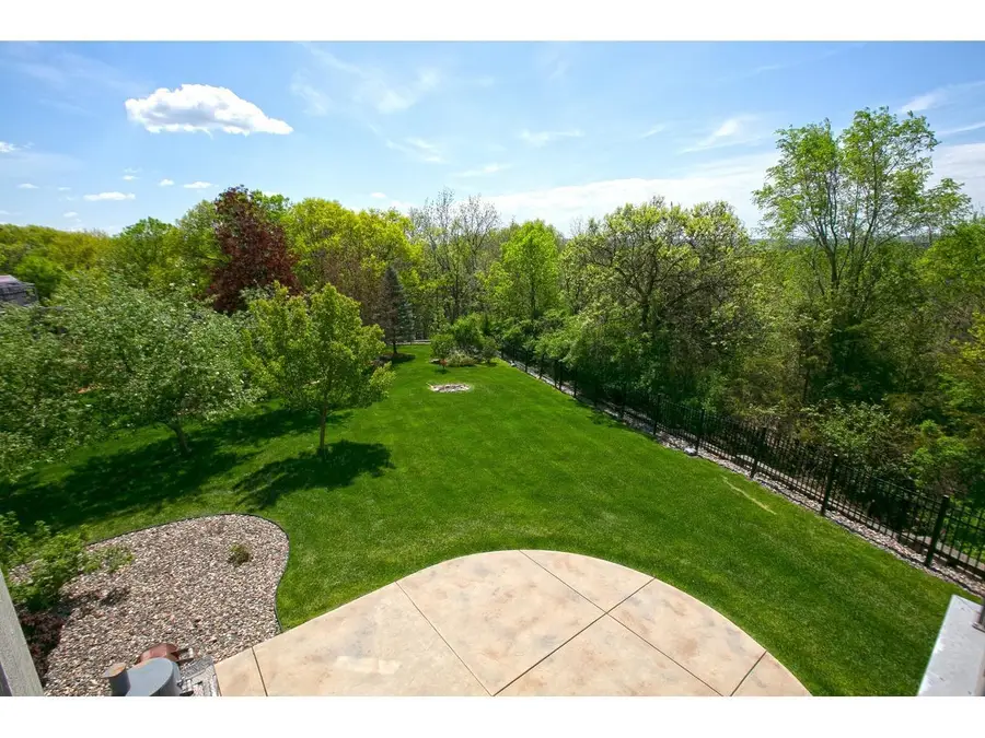10689 Sonoma Ridge, Eden Prairie, MN 55347 - #3