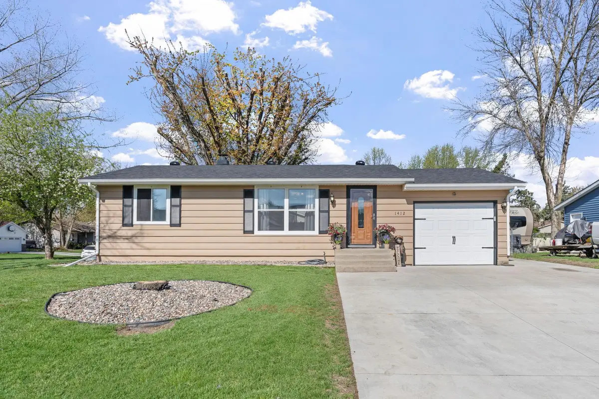 1412 Prairie Avenue Sw, Faribault, MN 55021 - #1