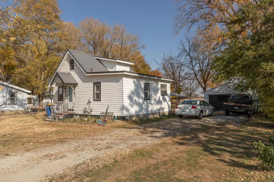 237 Mill Avenue S, Blooming Prairie, MN 55917 - #3