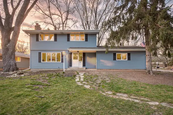 276 14th Avenue Nw, New Brighton, MN 55112