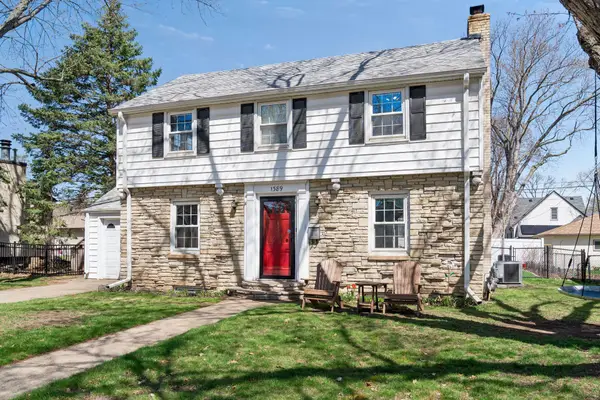 1389 Hoyt Avenue W, Falcon Heights, MN 55108