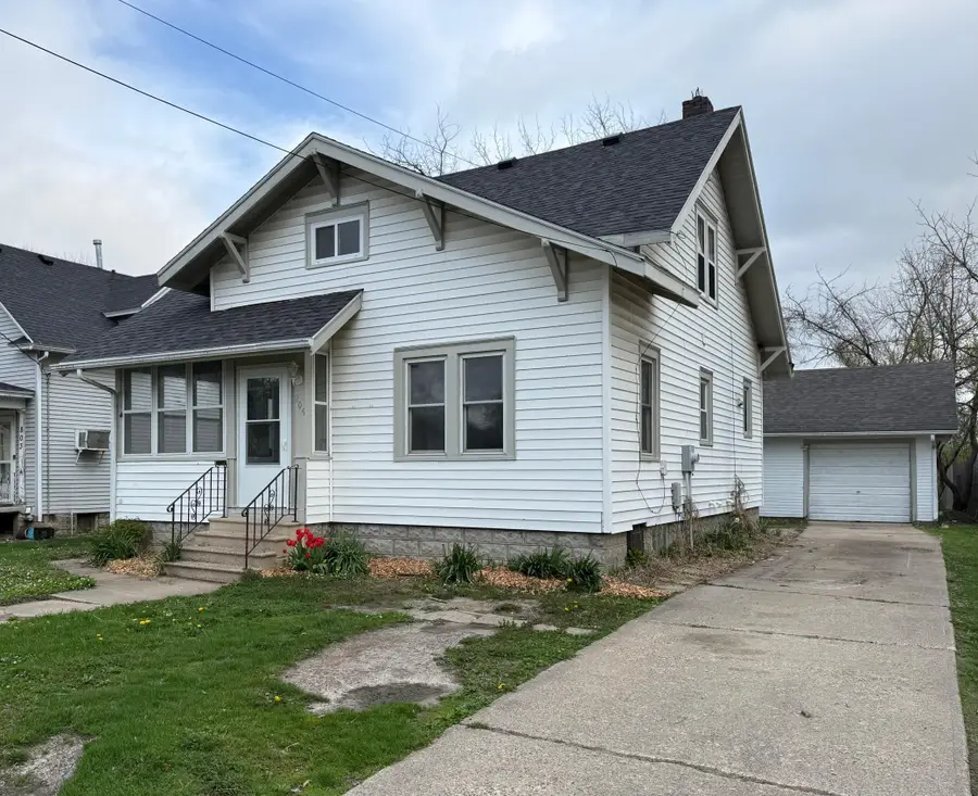 805 6th Avenue Se, Austin, MN 55912 - #2