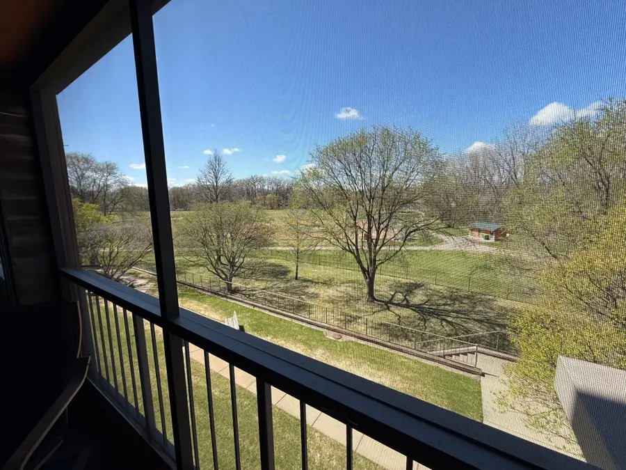 3300 Louisiana Avenue S #326, Saint Louis Park, MN 55426 - #3