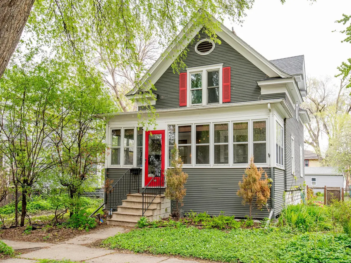 1068 24th Avenue Se, Minneapolis, MN 55414 - #1