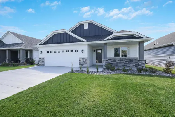 17782 Hoover Street Nw, Elk River, MN 55330