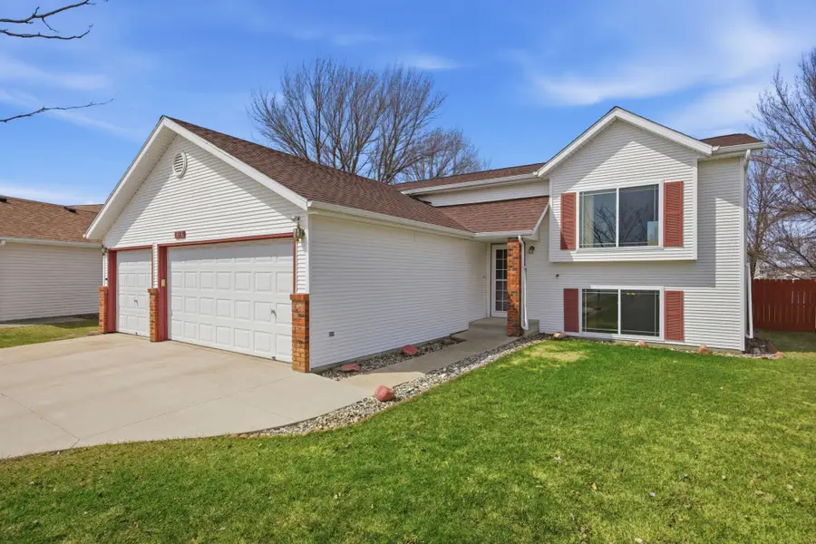 1434 Sheyenne Park Court, West Fargo, ND 58078 - #2