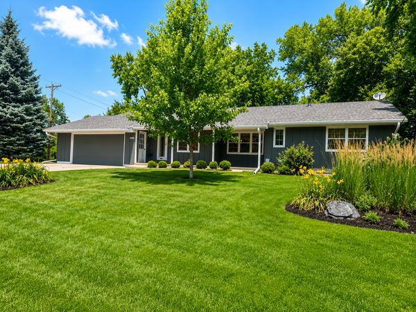 6112 Jeffrey Lane, Edina, MN 55436